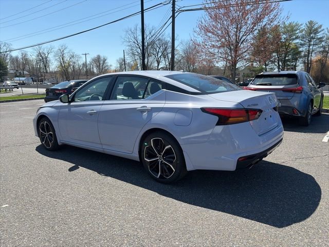 New 2025 Nissan Altima 2.5 SR w/ SR Premium Package FWD image 6