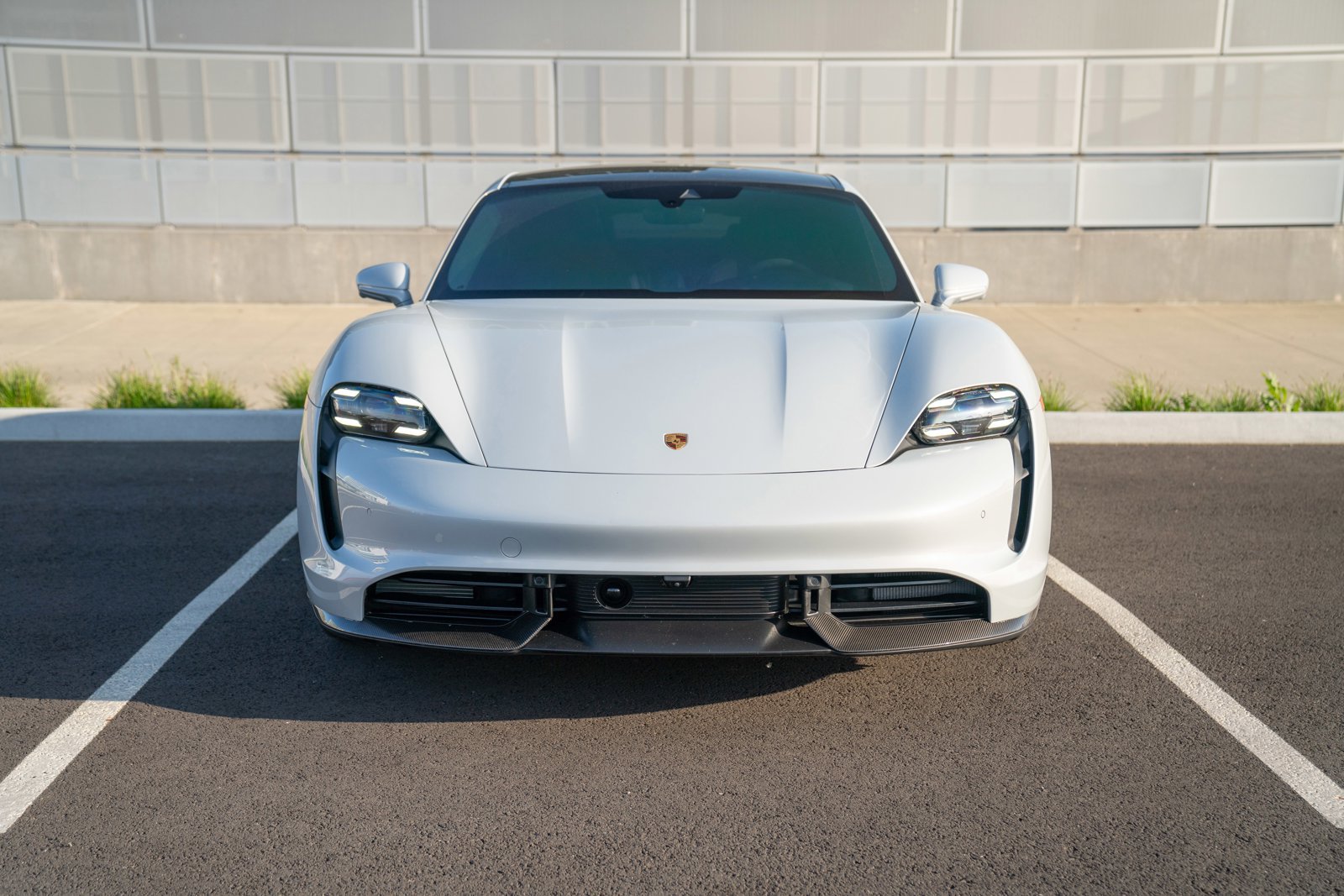 Certified 2024 Porsche Taycan Turbo S AWD/4WD image 6