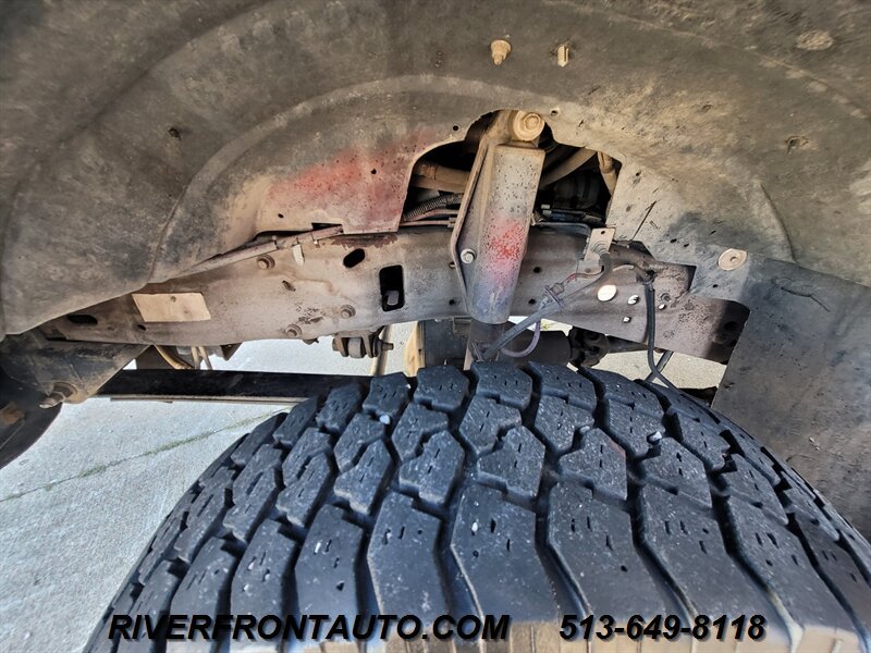 Used 2001 Ford F350 4x4 Regular Cab DRW Super Duty image 34