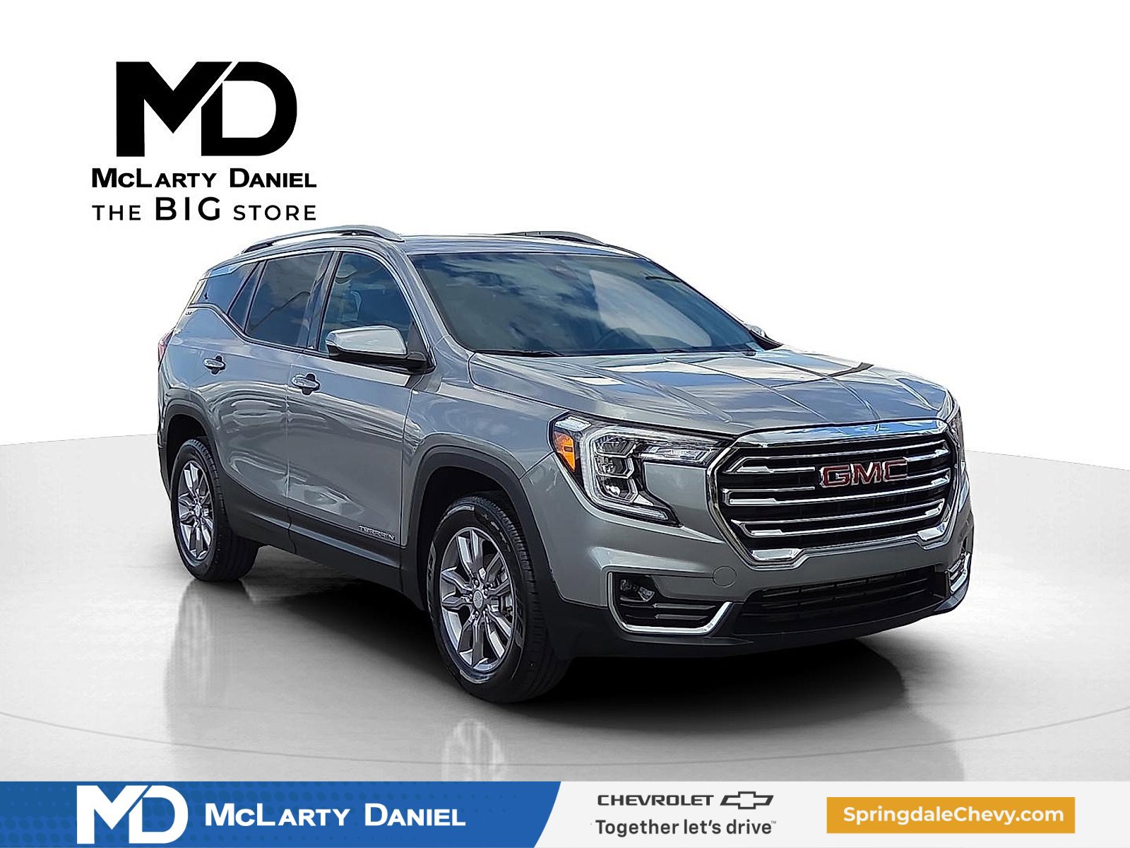 Used 2024 GMC Terrain SLT