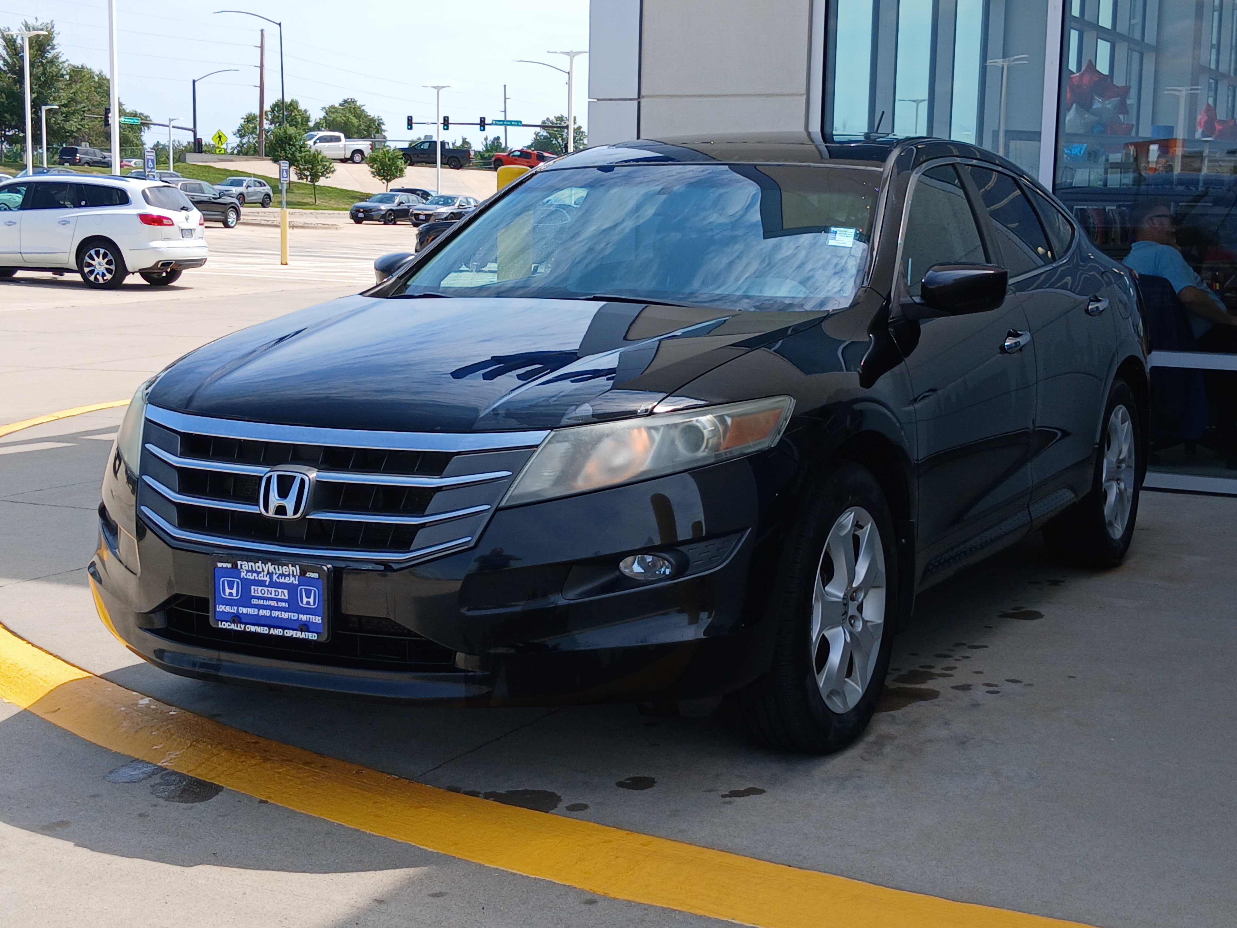Used 2010 Honda Crosstour EX-L image 3
