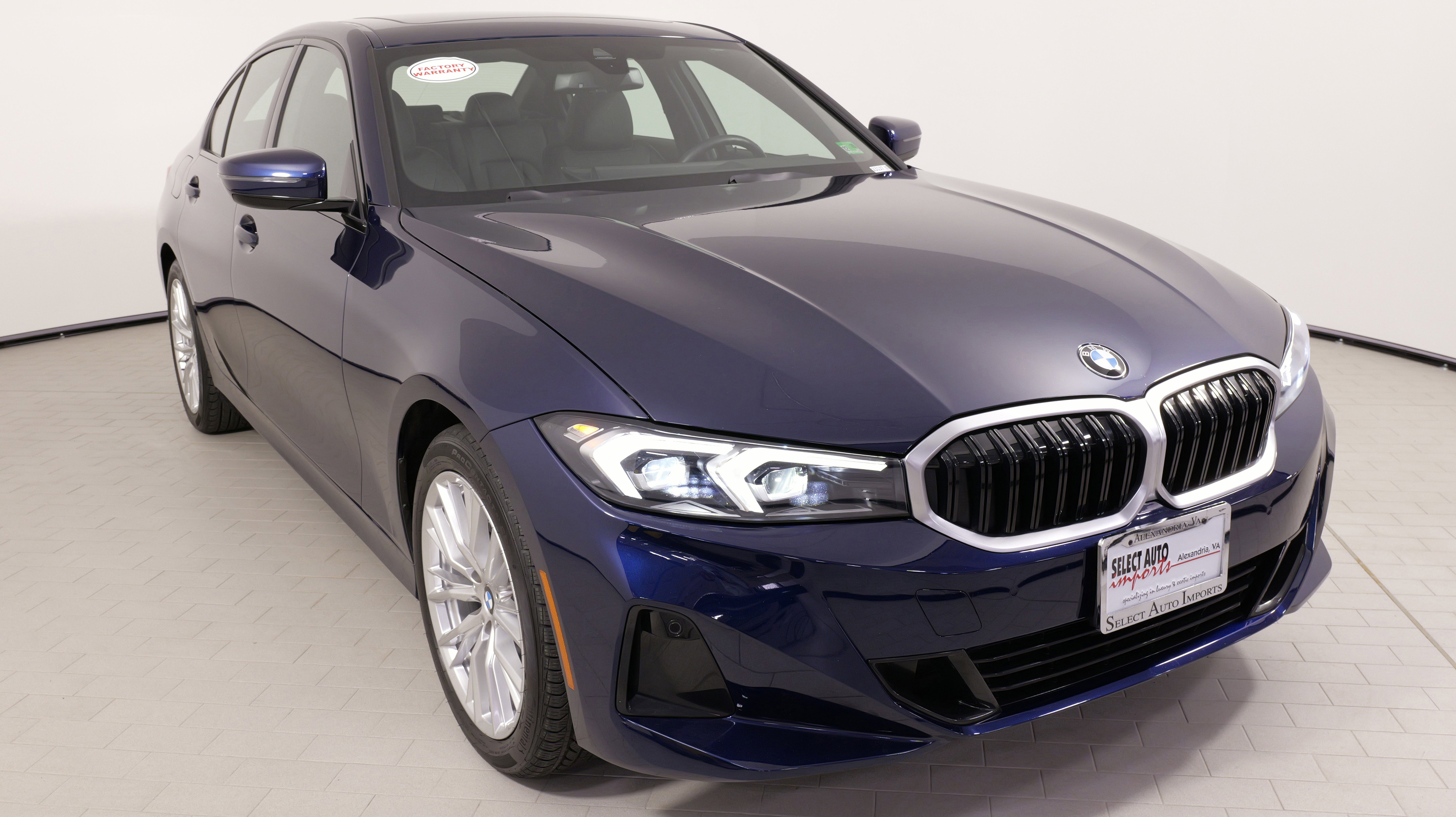 Used 2023 BMW 330i xDrive Sedan w/ Driving Assistance Package image 6