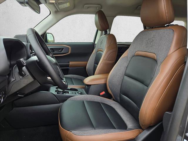 Used 2024 Ford Bronco Sport Outer Banks w/ Tech Package image 16