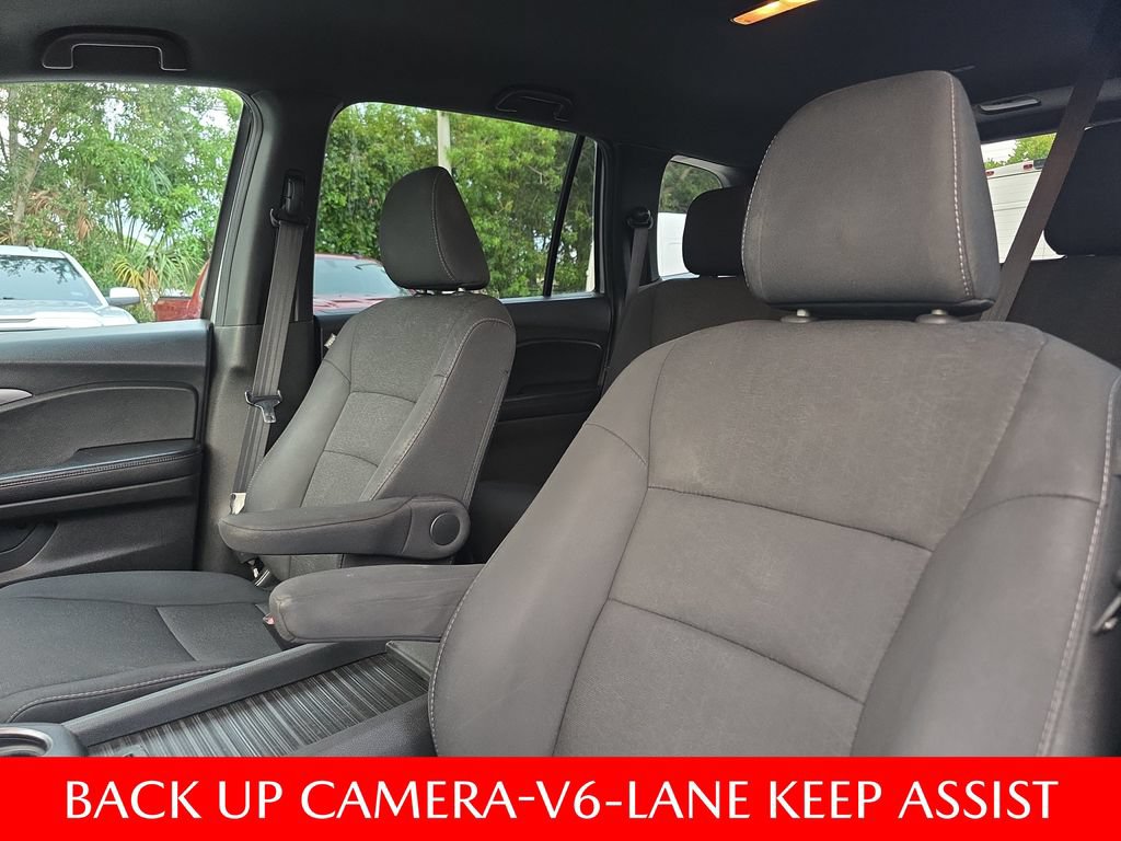 Used 2021 Honda Passport Sport image 25