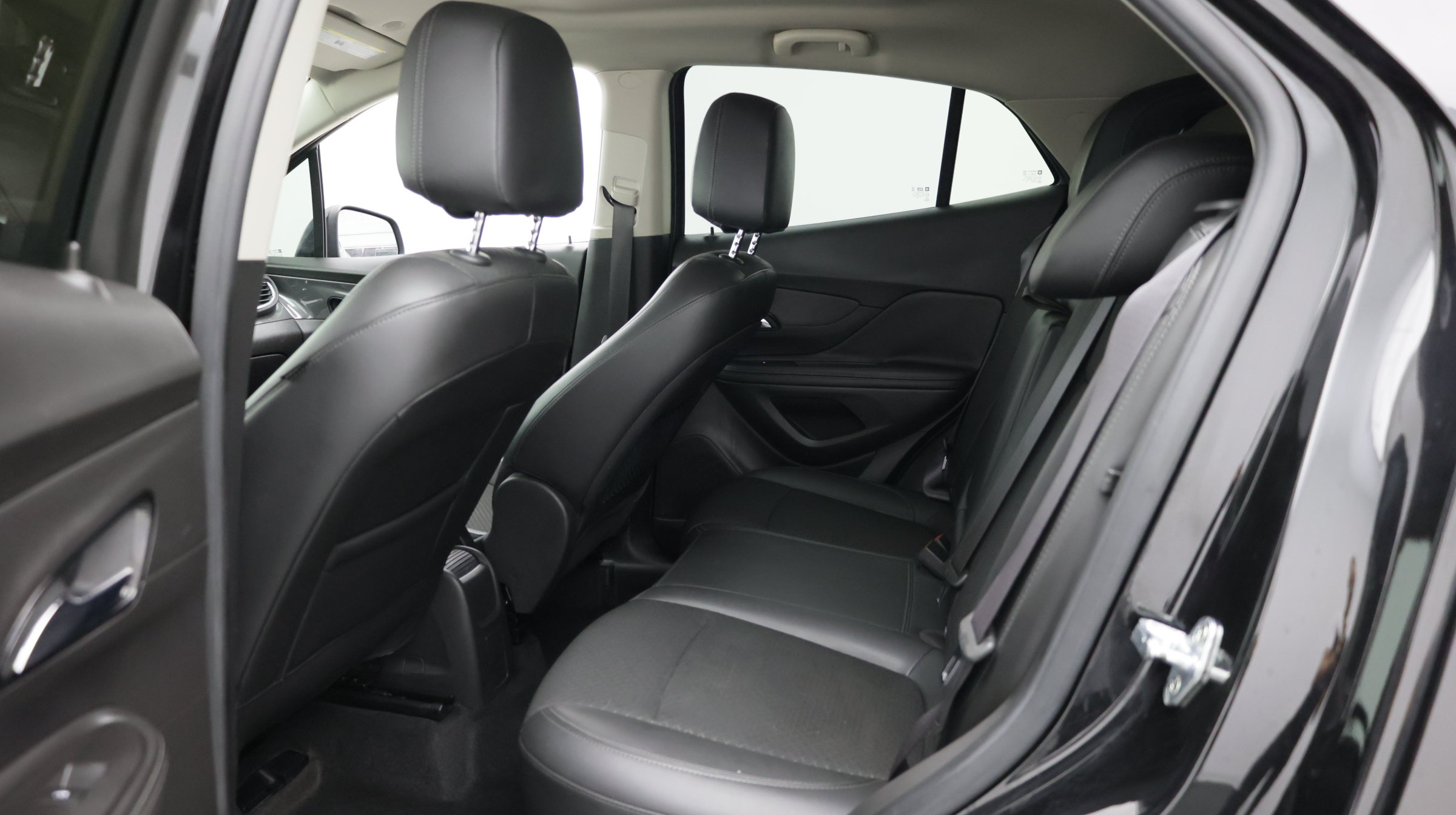 Used 2019 Buick Encore Preferred w/ LPO, Active Package FWD image 22