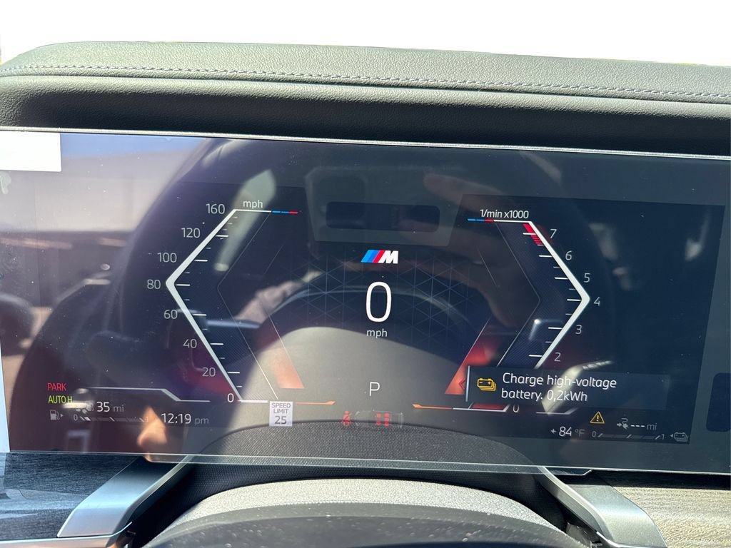 New 2026 BMW 750e xDrive AWD/4WD image 22