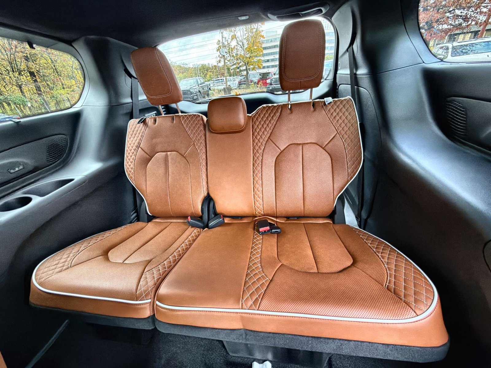 New 2026 Chrysler Pacifica Pinnacle FWD image 26