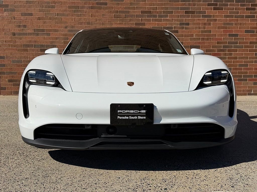 Certified 2024 Porsche Taycan image 10