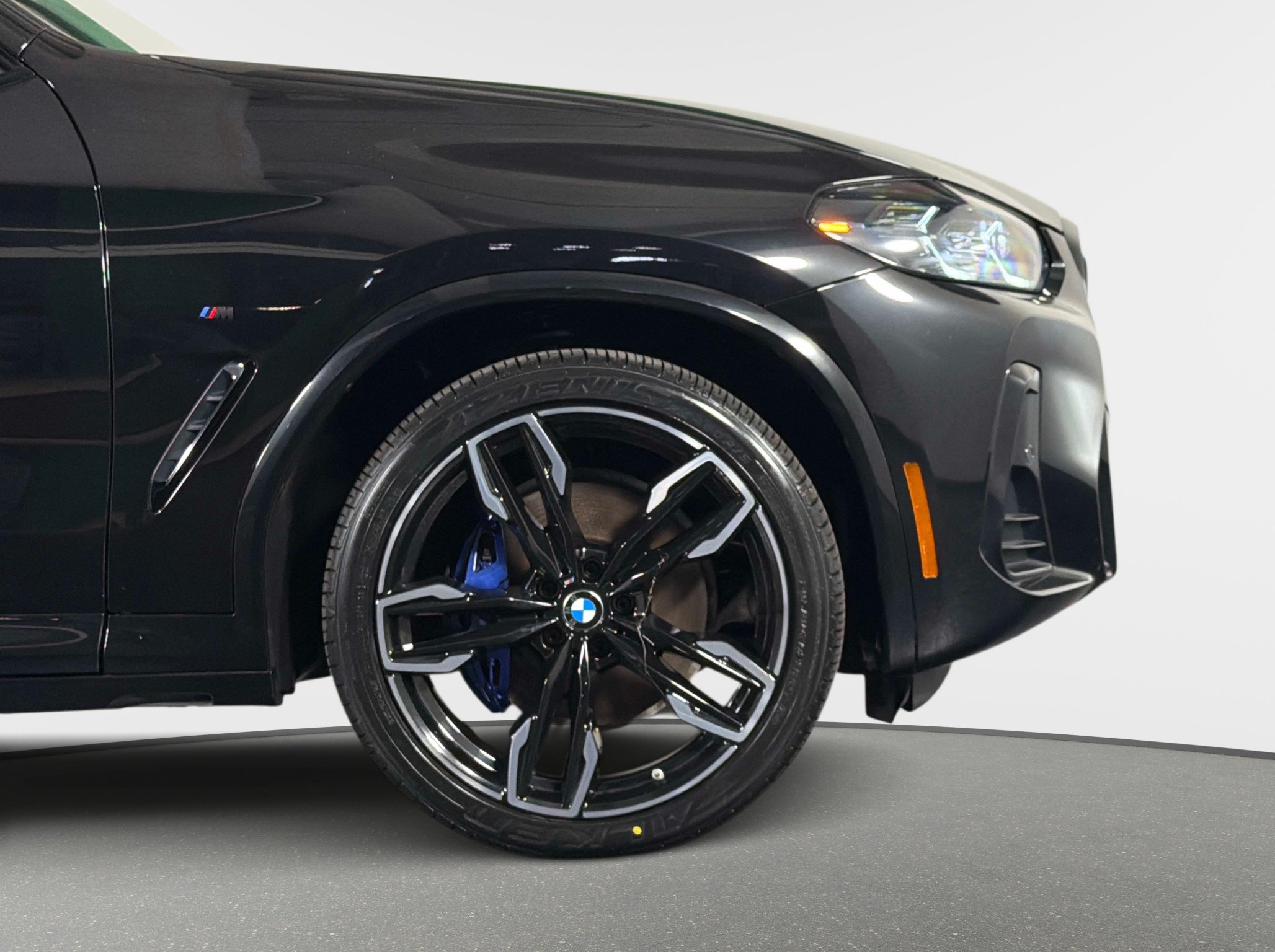 Used 2023 BMW X3 M40i AWD/4WD image 3