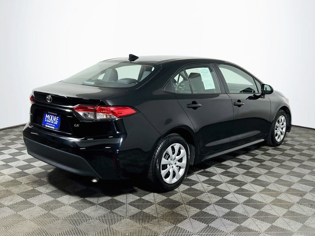 Certified 2025 Toyota Corolla LE FWD image 7
