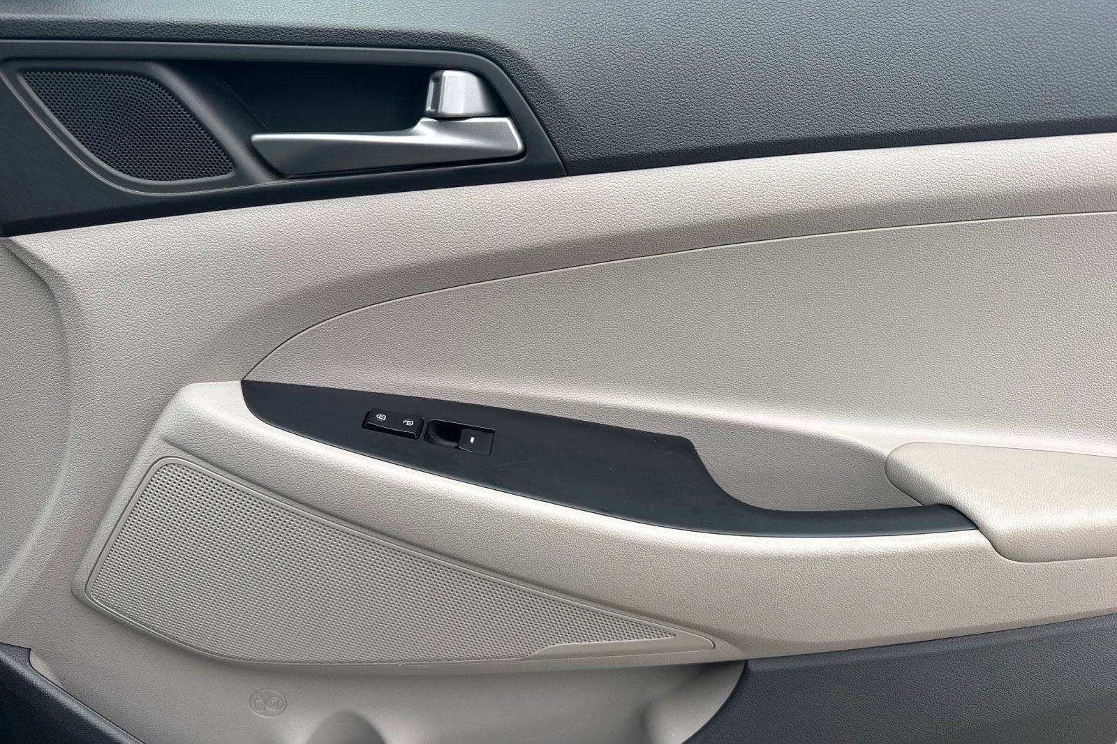 Used 2017 Hyundai Tucson SE image 21