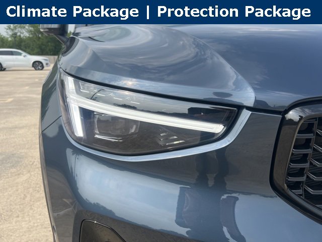 New 2026 Volvo XC40 B5 Ultra w/ Climate Package image 11