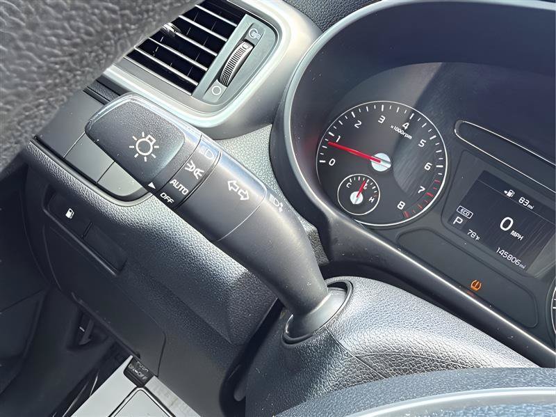 Used 2020 Kia Sorento FWD V6 image 53