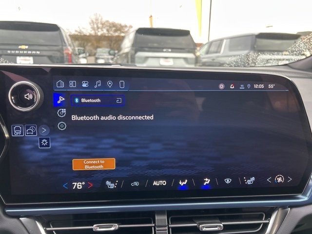 New 2026 Chevrolet Equinox EV LT image 24