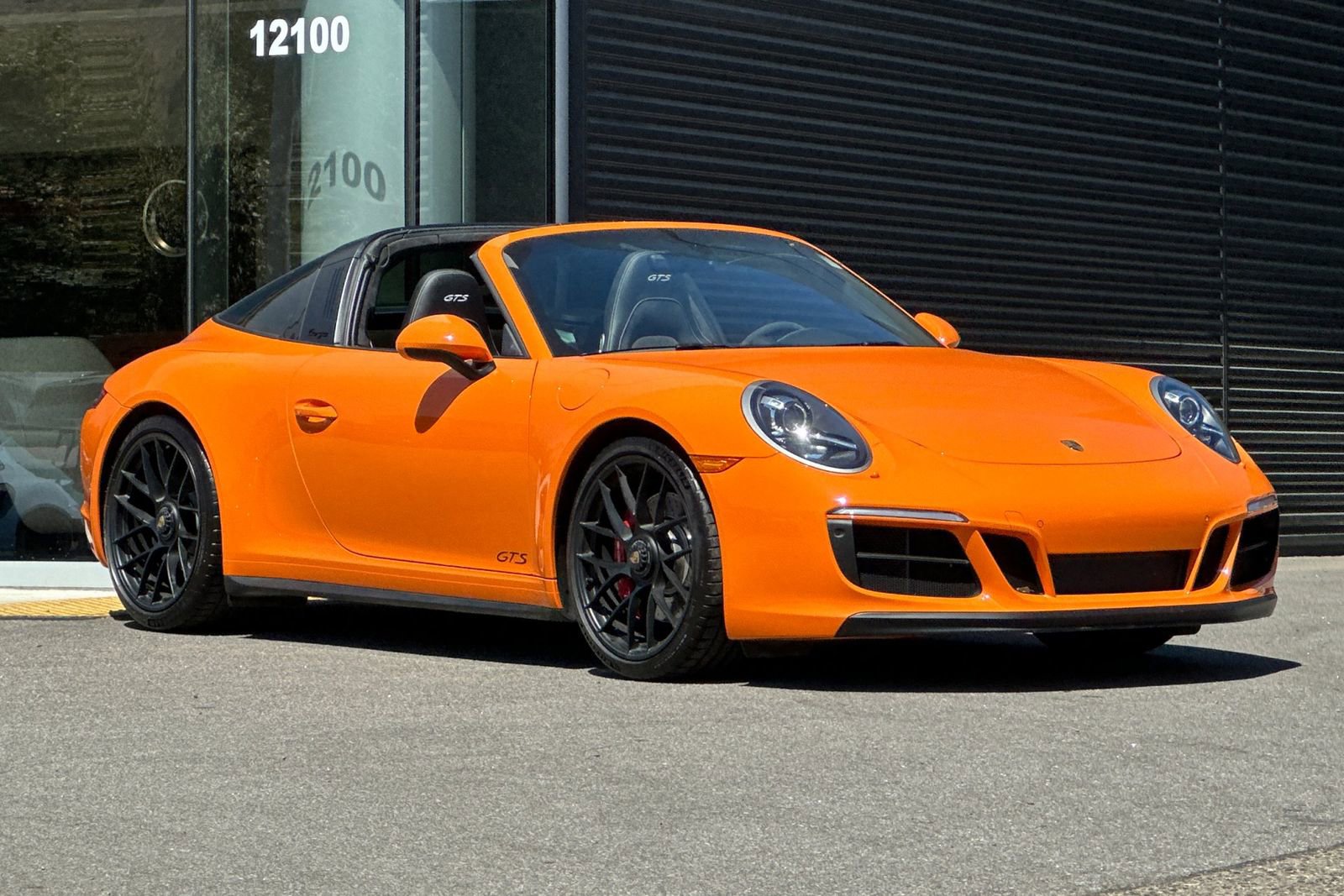 Used 2018 Porsche 911 Targa 4 GTS image 10