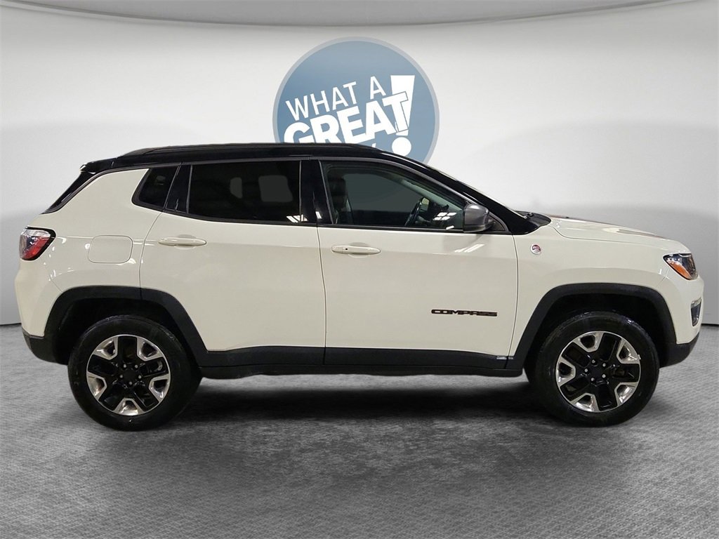 Used 2018 Jeep Compass Trailhawk image 2
