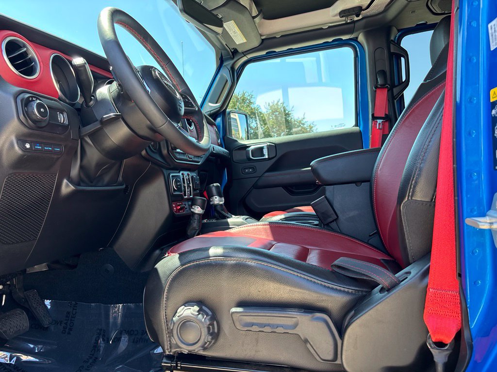 Used 2023 Jeep Wrangler Unlimited Rubicon 4xe AWD/4WD image 11