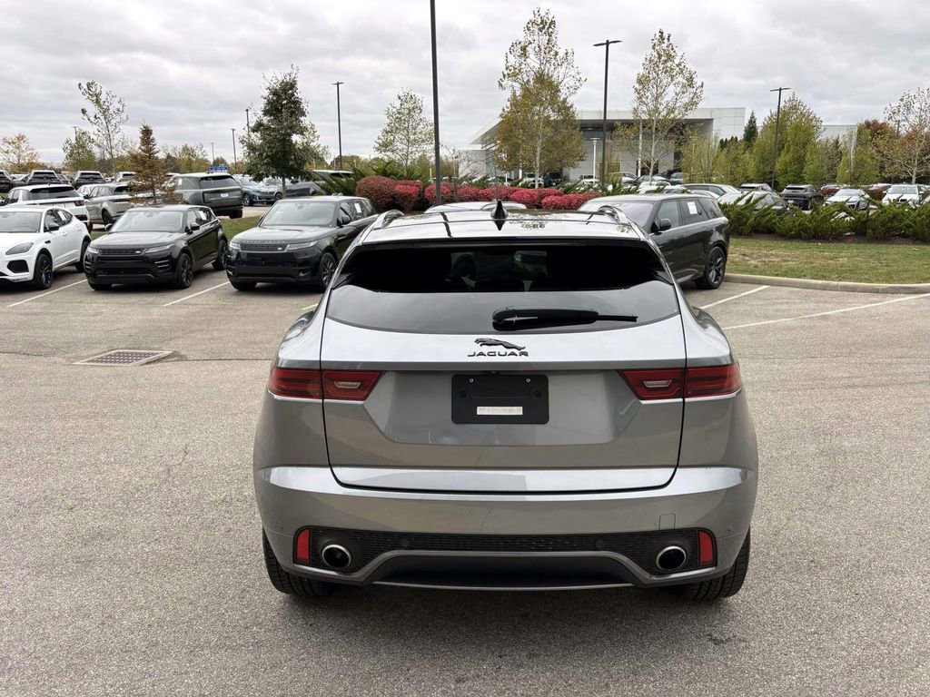 Used 2024 Jaguar E-PACE R-Dynamic SE image 6