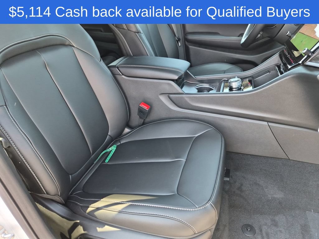 New 2026 Jeep Grand Cherokee Limited w/ Limited Altitude Package AWD/4WD image 27