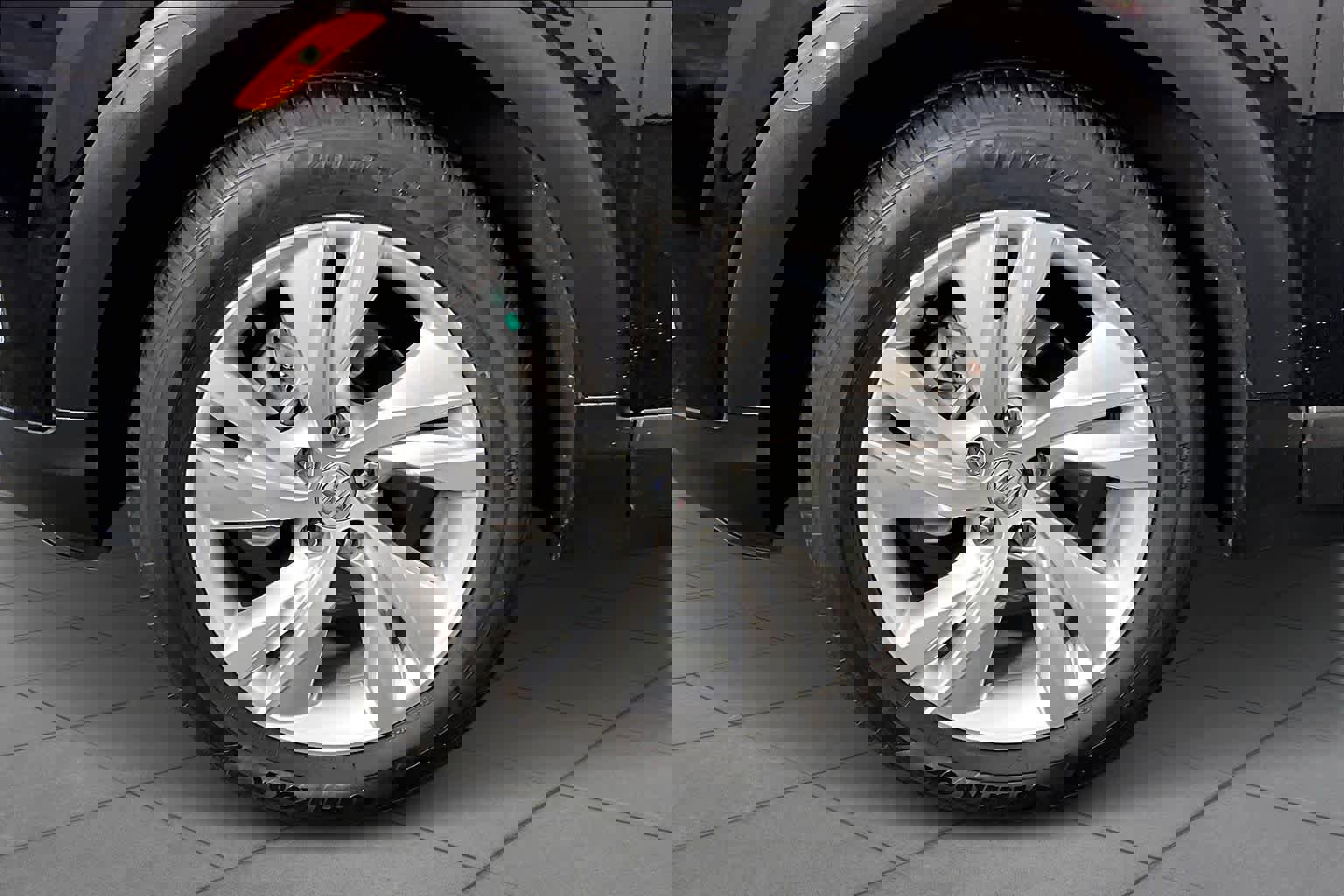 Certified 2024 Buick Encore GX Preferred image 9