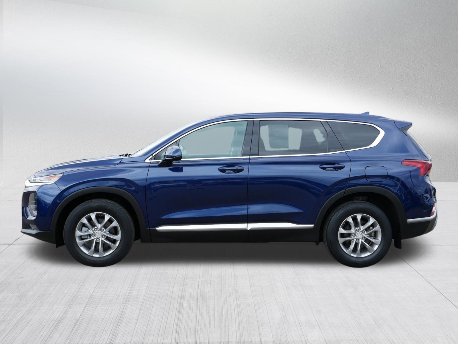 Used 2019 Hyundai Santa Fe SEL AWD/4WD image 4
