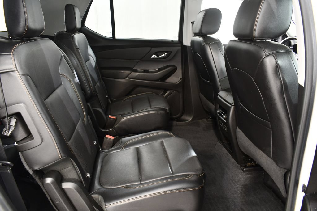 Used 2018 Chevrolet Traverse Premier w/ Redline Edition AWD/4WD image 19