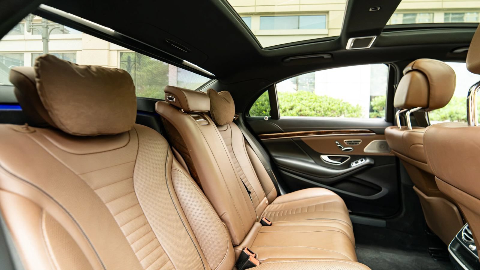 Used 2015 Mercedes-Benz S 550 4MATIC Sedan image 15