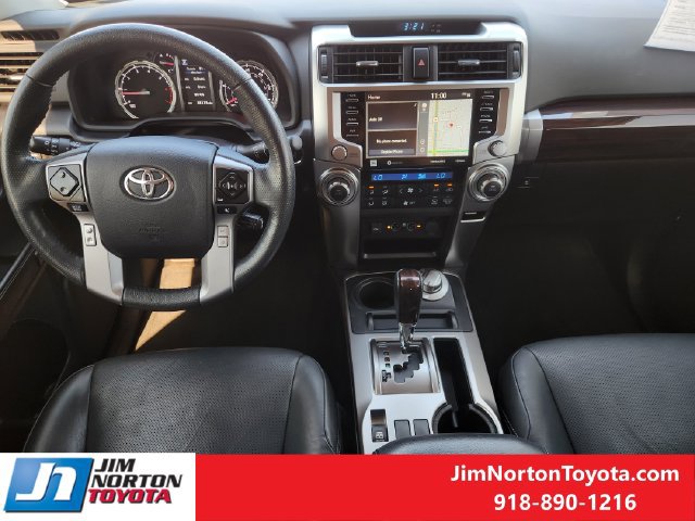Used 2023 Toyota 4Runner Limited AWD/4WD image 27