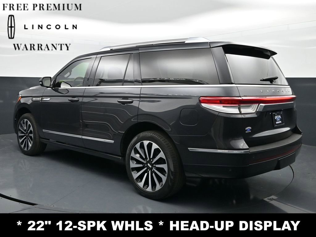 Used 2022 Lincoln Navigator Reserve image 6