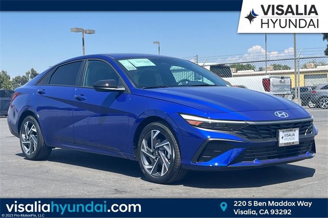 Certified 2025 Hyundai Elantra Sport image 1