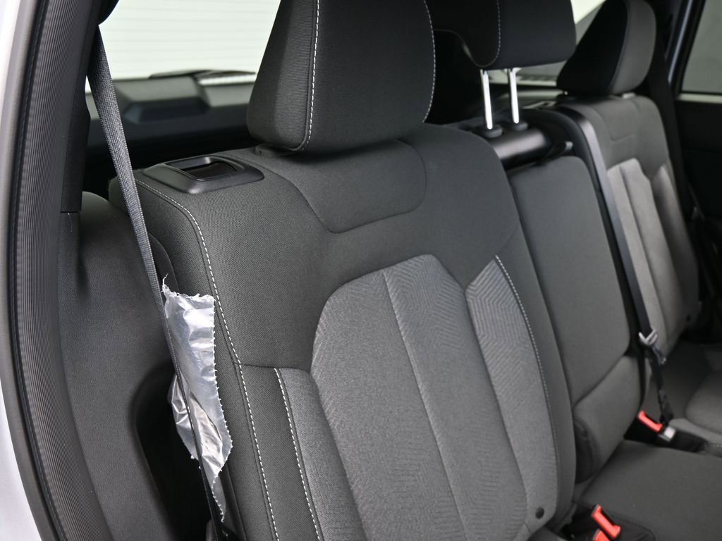 New 2026 Jeep Cherokee Laredo image 36