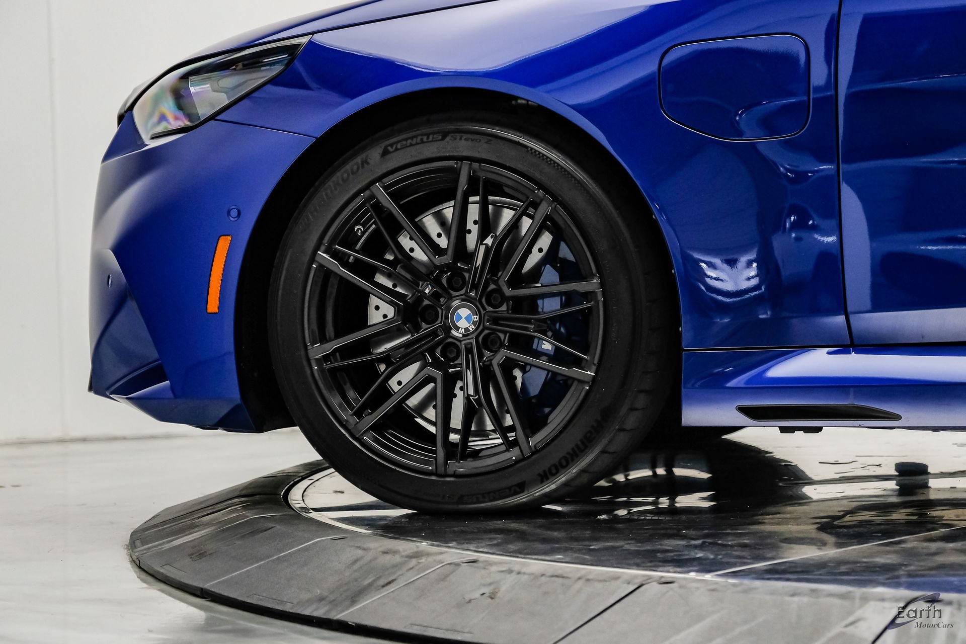 Used 2025 BMW M5 w/ Carbon Package AWD/4WD image 99