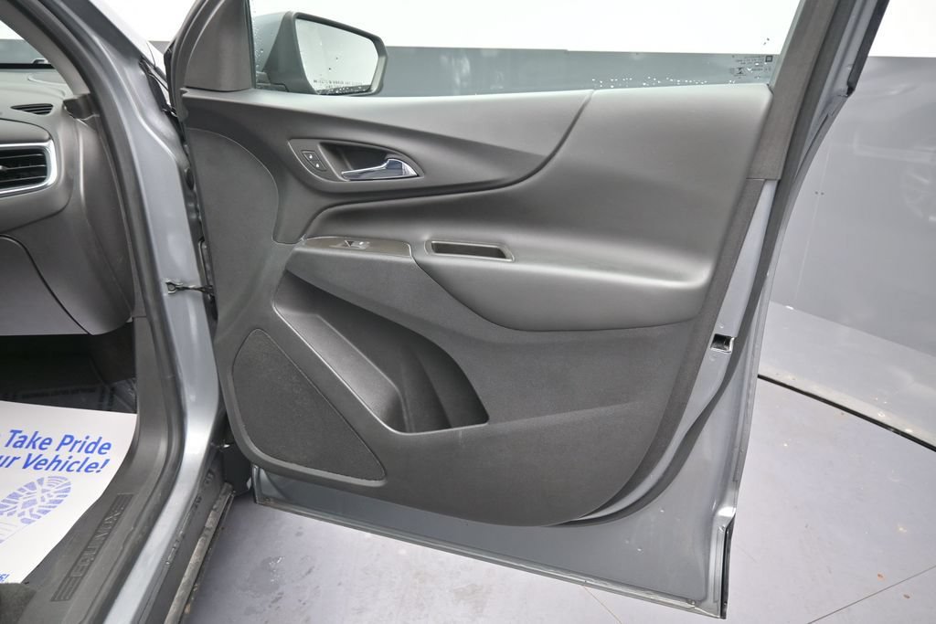 Used 2023 Chevrolet Equinox LT AWD/4WD image 19