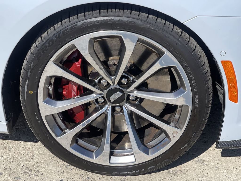 Used 2018 Cadillac CTS V w/ Carbon Fiber Package image 34