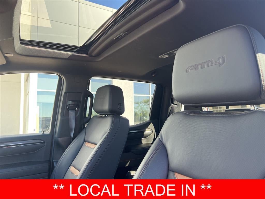 Used 2024 GMC Sierra 1500 AT4 w/ Technology Package AWD/4WD image 2