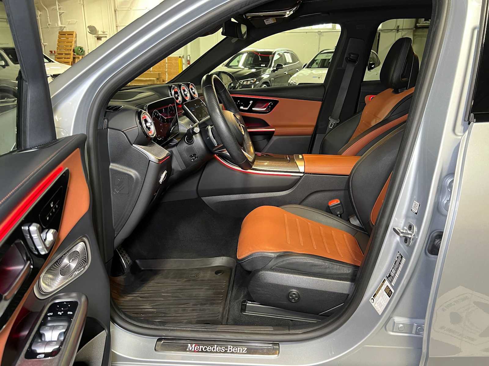 Used 2023 Mercedes-Benz GLC 300 4MATIC image 27