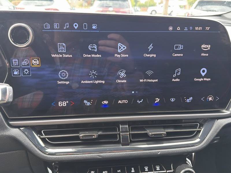 Used 2024 Chevrolet Equinox EV RS FWD image 16