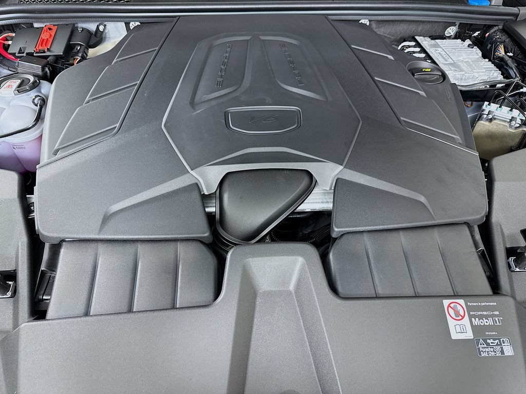 New 2026 Porsche Cayenne AWD/4WD image 32