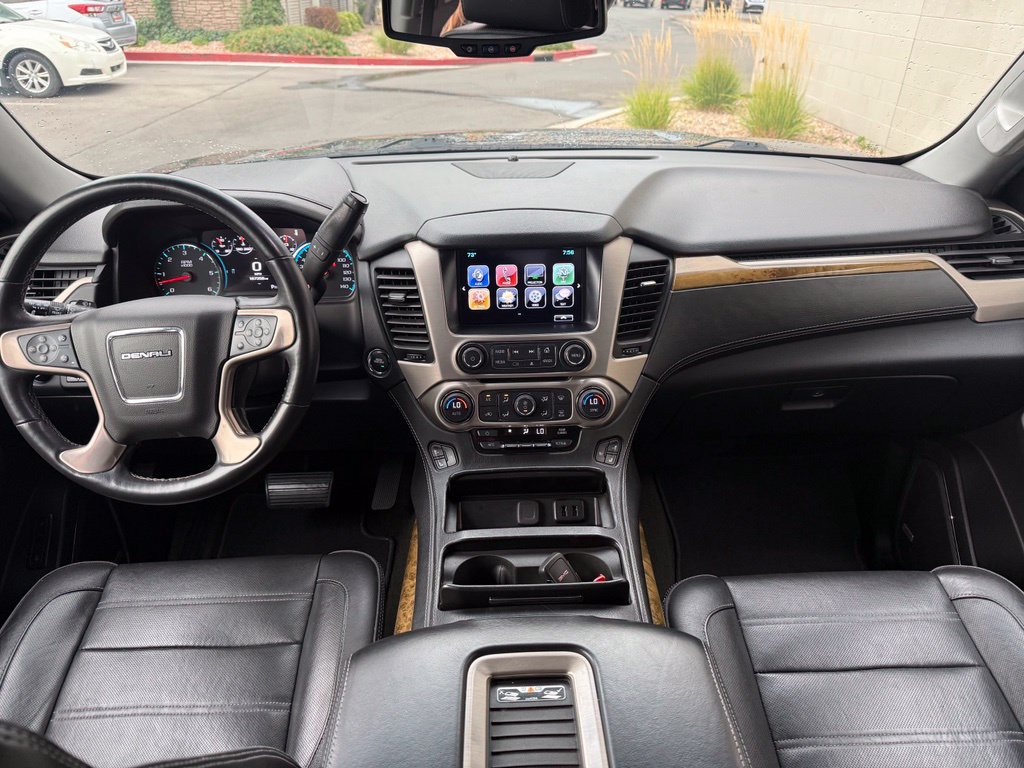 Used 2017 GMC Yukon Denali w/ Open Road Package AWD/4WD image 12