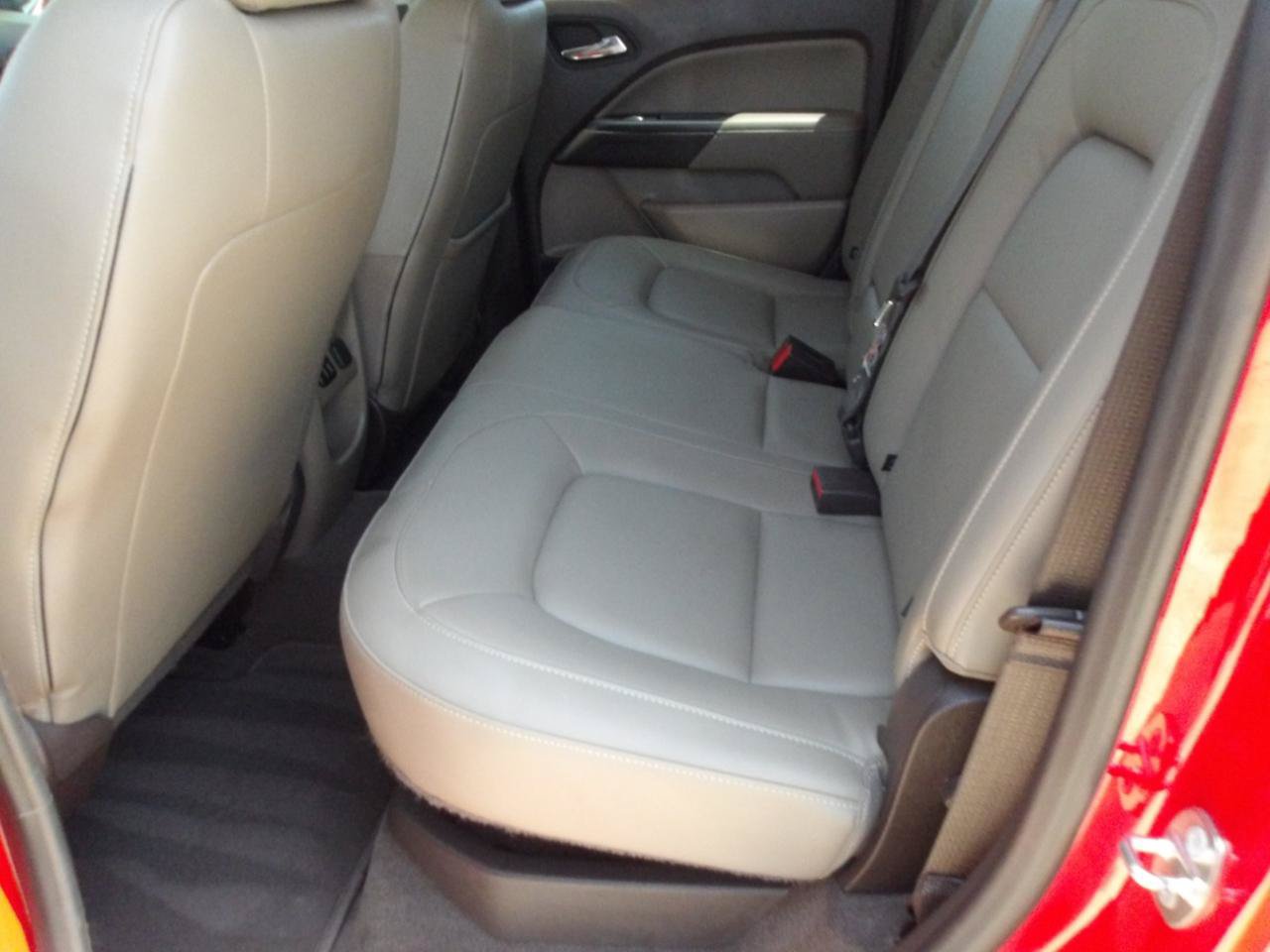 Used 2018 GMC Canyon SLT w/ Driver Alert Package RWD image 17