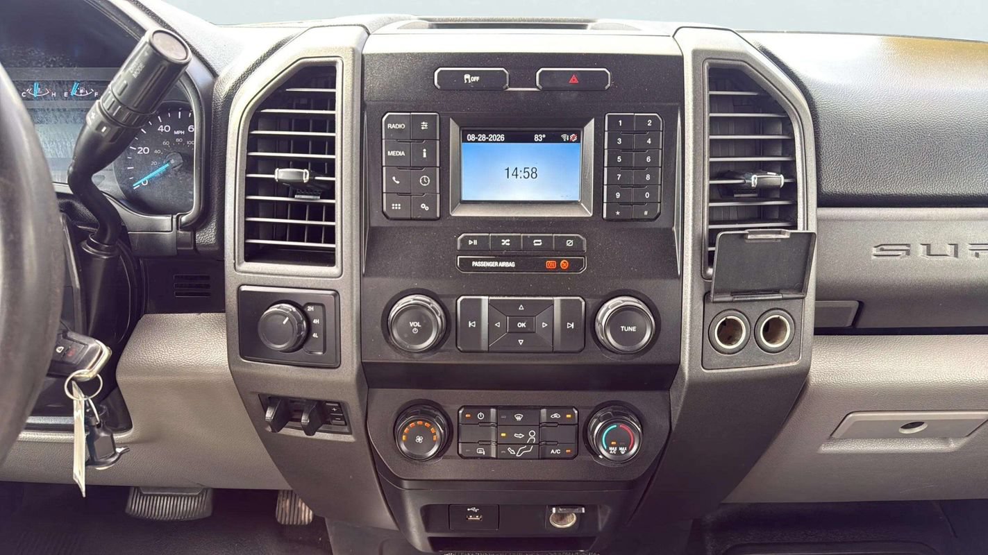 Used 2020 Ford F350 XL w/ STX Appearance Package AWD/4WD image 12
