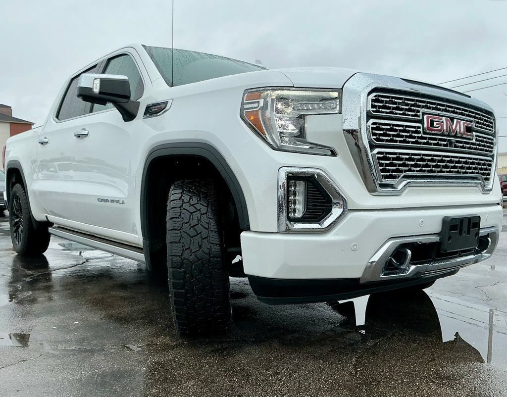 Used 2021 GMC Sierra 1500 Denali w/ Denali Ultimate Package AWD/4WD image 2