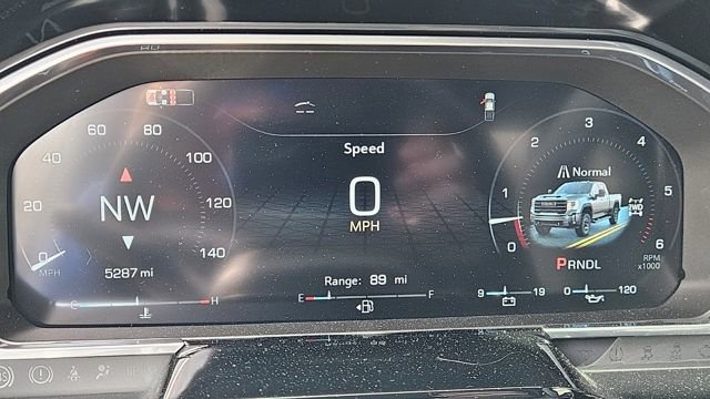 Used 2026 GMC Sierra 2500 SLT w/ SLT Premium Package image 4