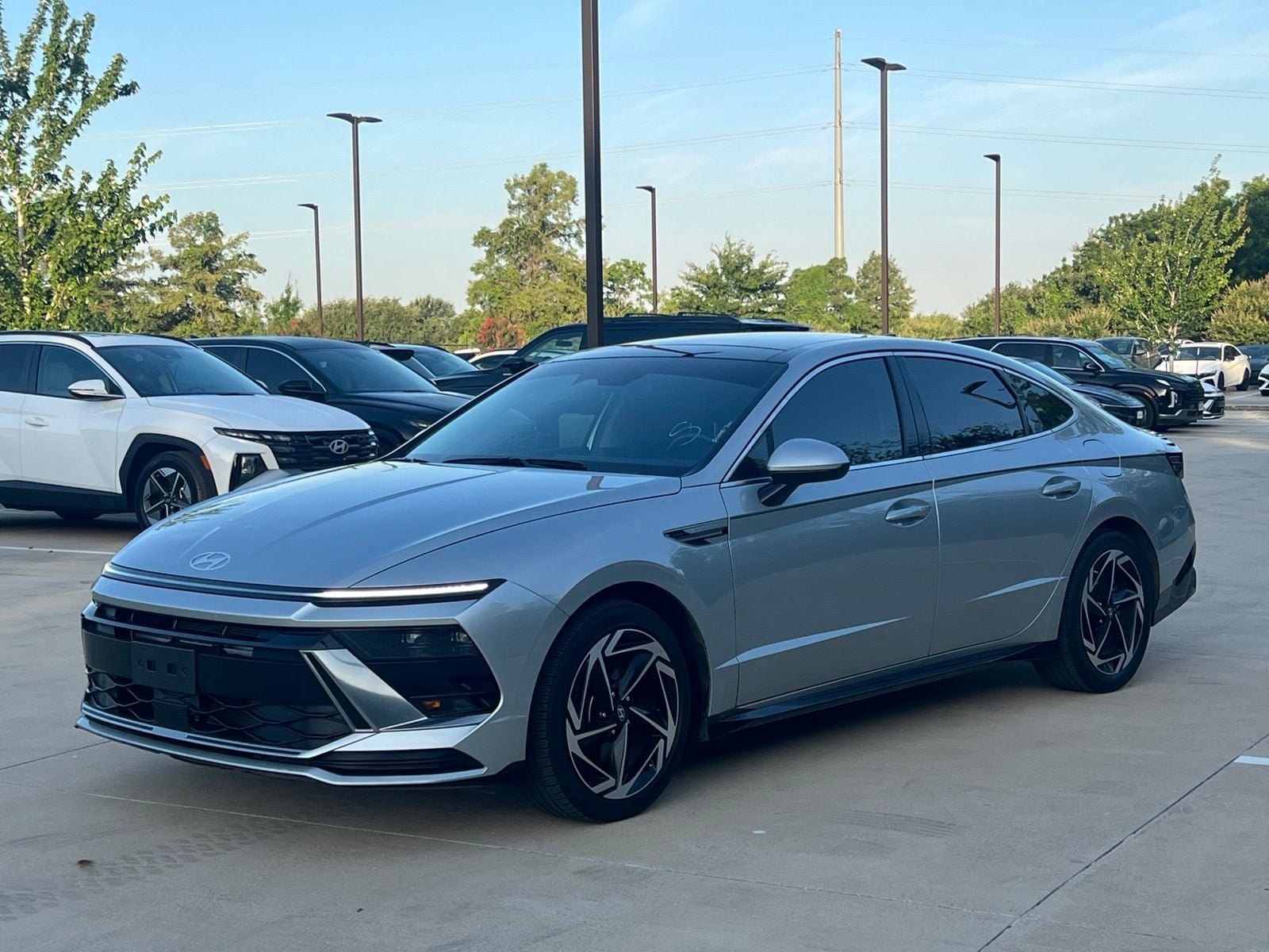 Used 2025 Hyundai Sonata SEL FWD image 5