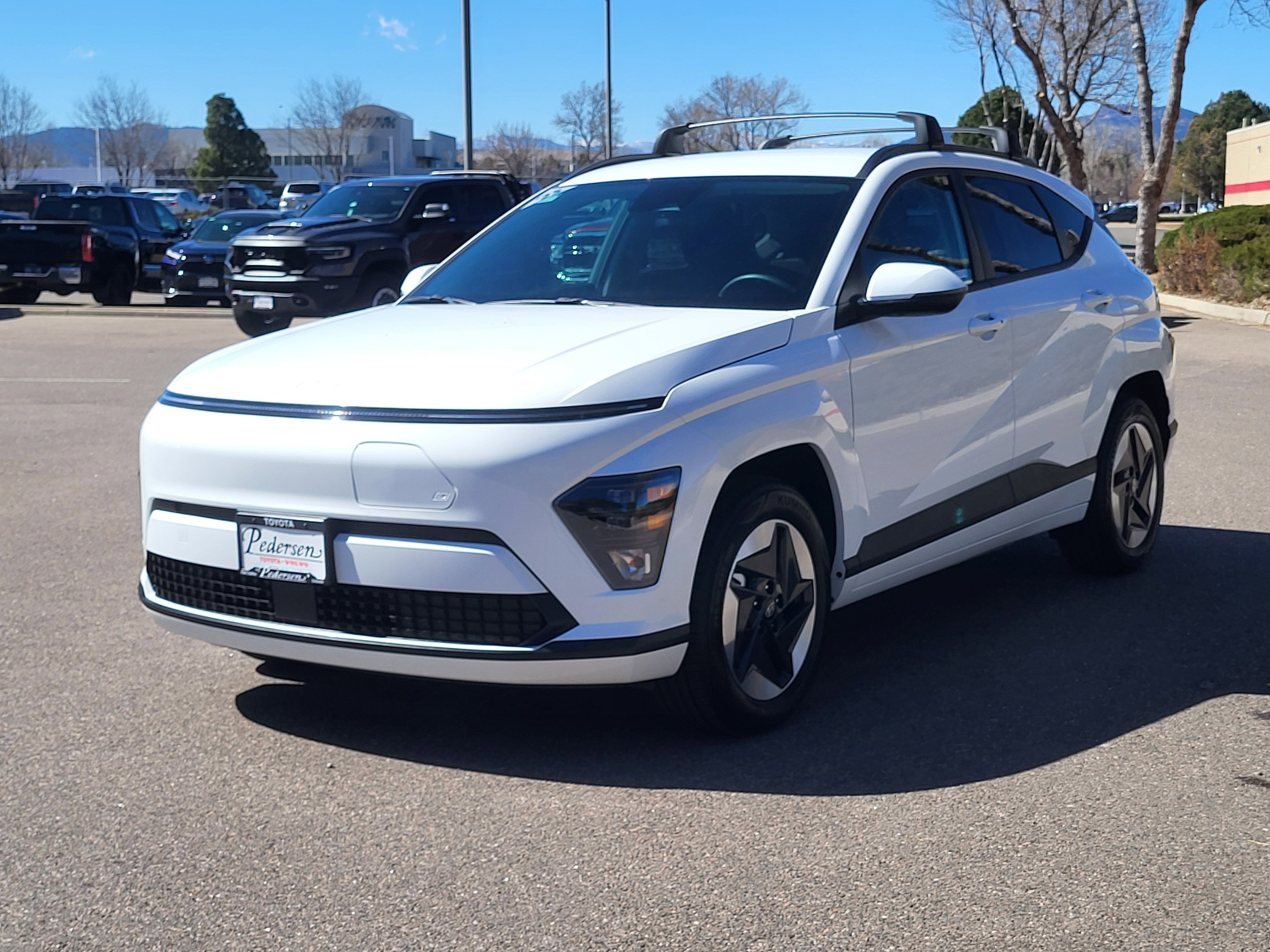 Used 2025 Hyundai Kona SEL image 4