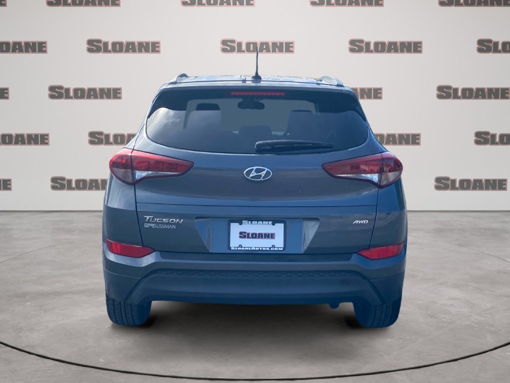Used 2017 Hyundai Tucson SE w/ SE Popular Package 02 AWD/4WD image 4