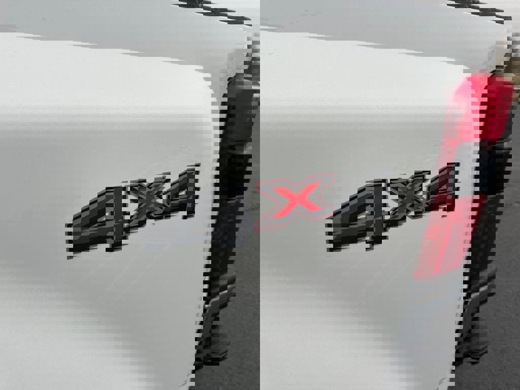 New 2026 Ford F350 XL w/ 360-Degree Camera Package image 23