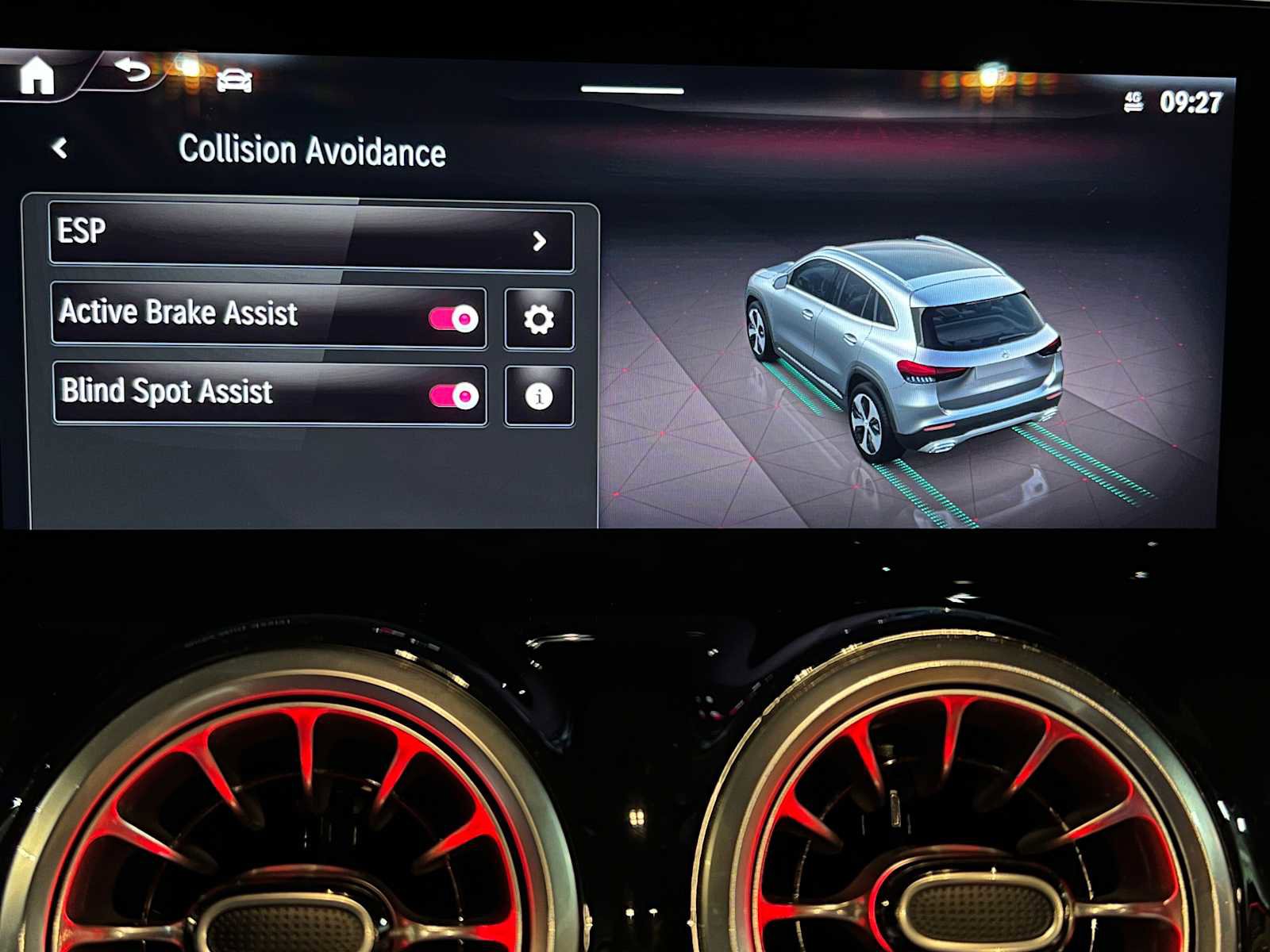 Certified 2025 Mercedes-Benz GLA 250 4MATIC image 38