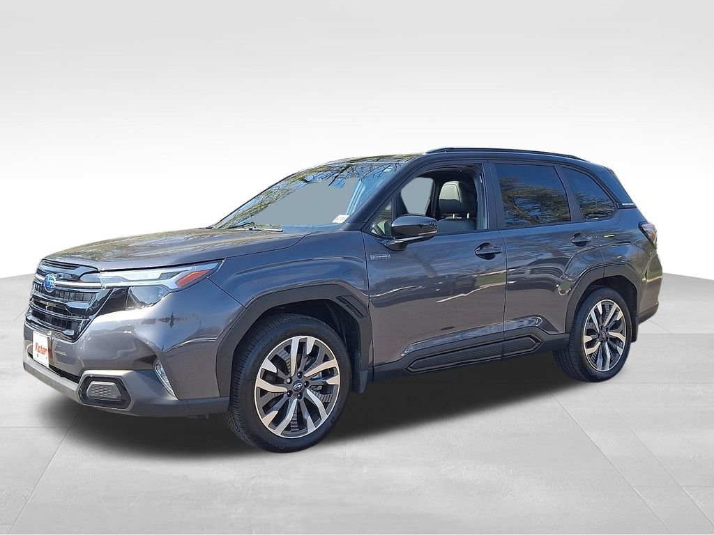 Used 2025 Subaru Forester Touring AWD/4WD image 3