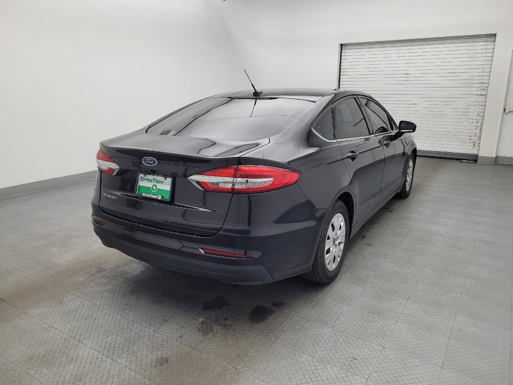 Used 2019 Ford Fusion S FWD image 9